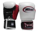 Twins Special ツインズ キックグローブTwins Special  BGVLA2-3T  White-Red-Black  "Air Flow" ブラック ホワイト レッド