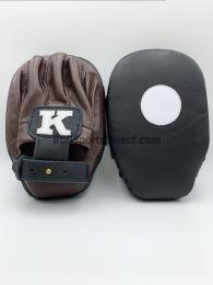 The K キングスポーツ パンチングミット フォーカスミット K-Focus Mitts-Small 小さめ ブラック/ブラウン